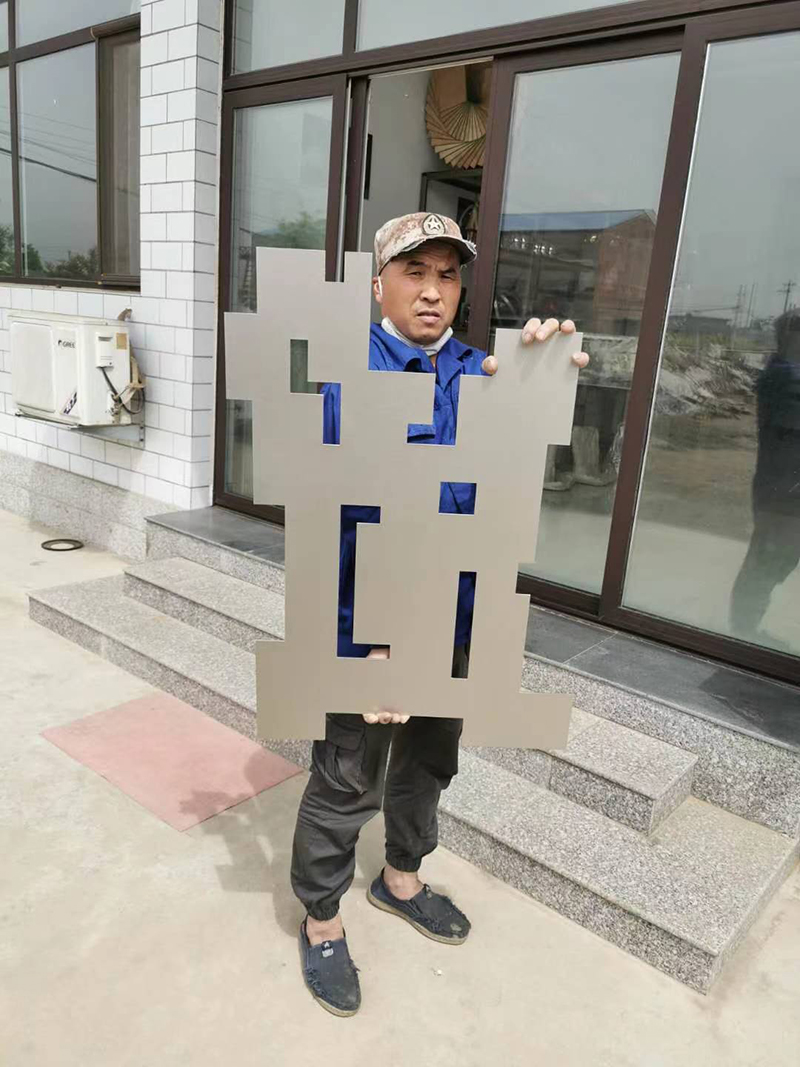 7m不銹鋼頭雕